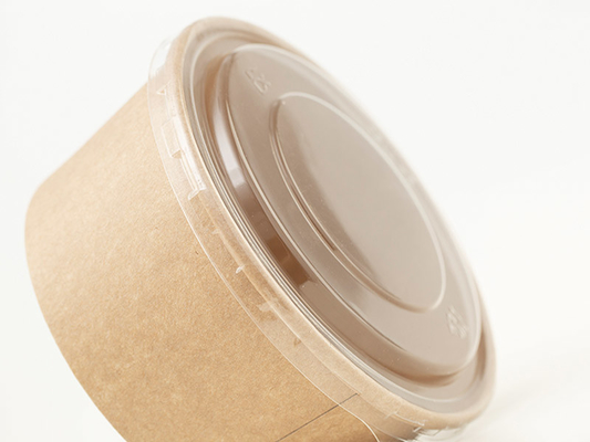 25 Oz 750ml μίας χρήσης Kraft κύπελλα σαλάτας με τα καπάκια για τη σαλάτα και τη σούπα Eco φιλικό